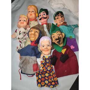 Vintage Mr Rodgers, Steiff Hand-Puppets and more